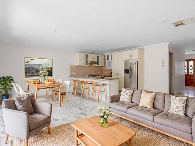 Townhouse for rent in Toombul, Queensland