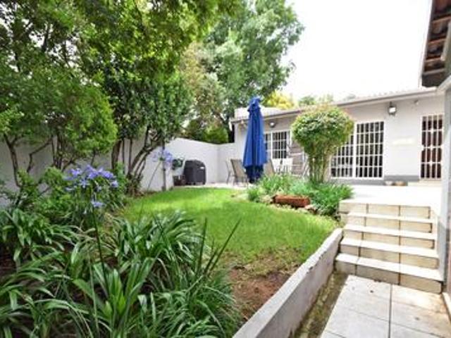 Townhouse for rent in Alexandra, Gauteng