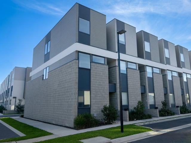 Townhouse for rent in Camerons Creek, Victoria