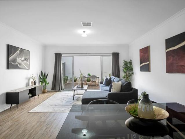 Townhouse for rent in Horseshoe Creek, South Australia