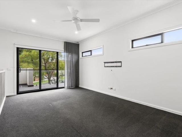 Townhouse for rent in Camerons Creek, Victoria