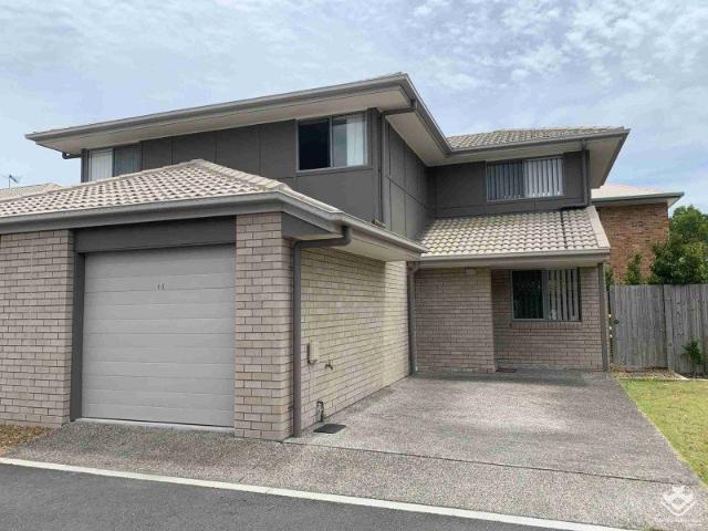 Townhouse for sale in Toombul, Queensland