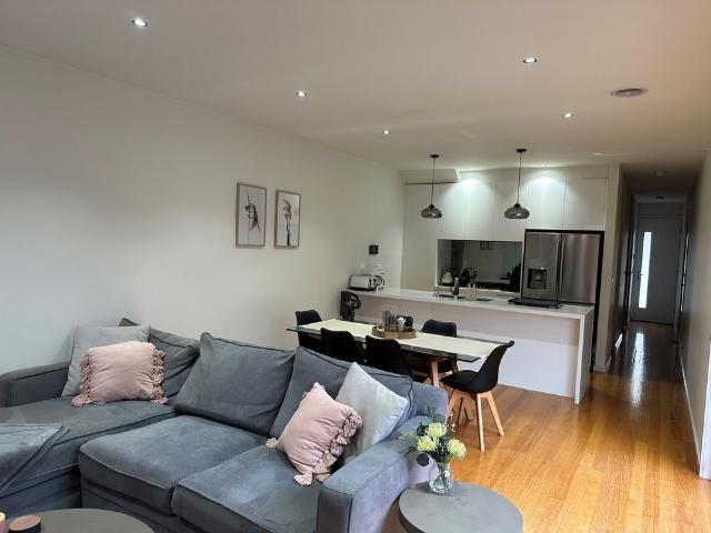 Townhouse for rent in Camerons Creek, Victoria