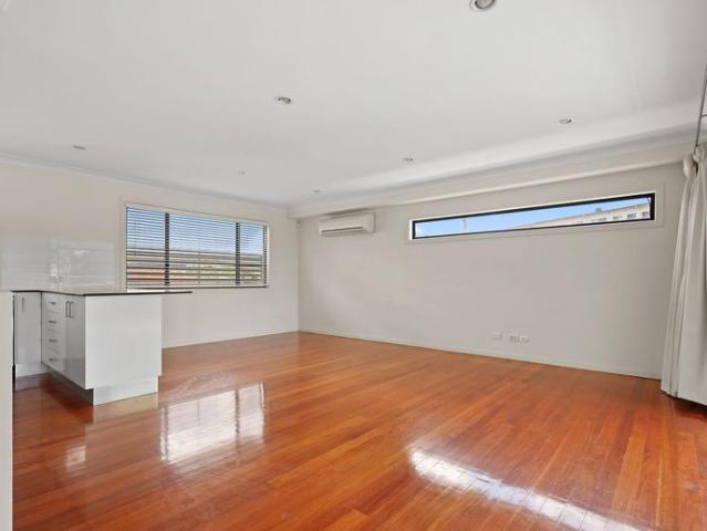 Townhouse for rent in Toombul, Queensland