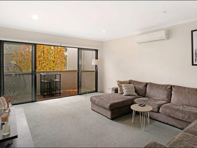 Townhouse for rent in Camerons Creek, Victoria