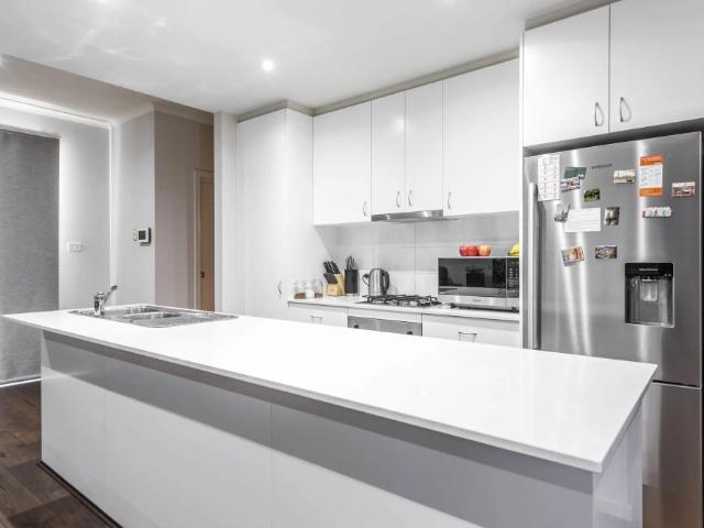 Townhouse for rent in Crestwood, Queanbeyan