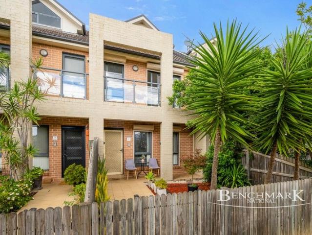 Townhouse for sale in Sydney, New South Wales