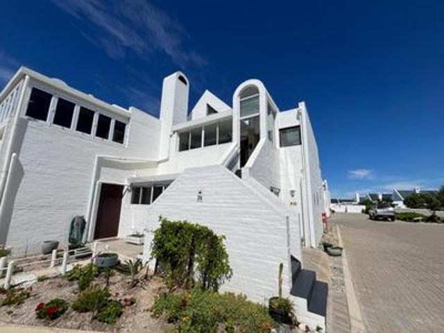 Apartment for sale in Dwarskersbos, Bergrivier Local Municipality