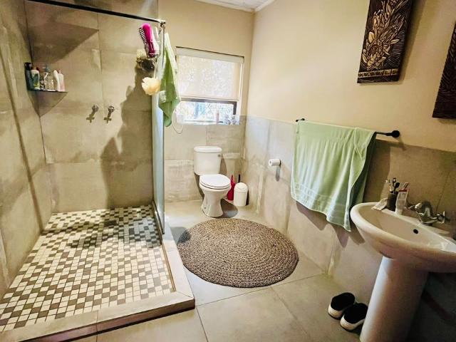 Apartment for rent in Magaliesmoot, City of Tshwane Metropolitan Municipality