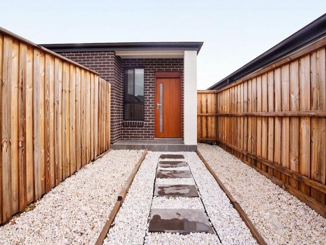Apartment for rent in Airds, Sydney
