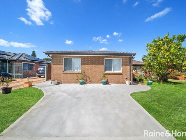 Apartment for rent in Minto, Sydney