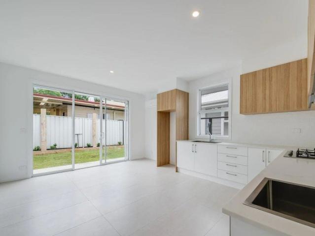 House for rent in Narellan Vale, Sydney