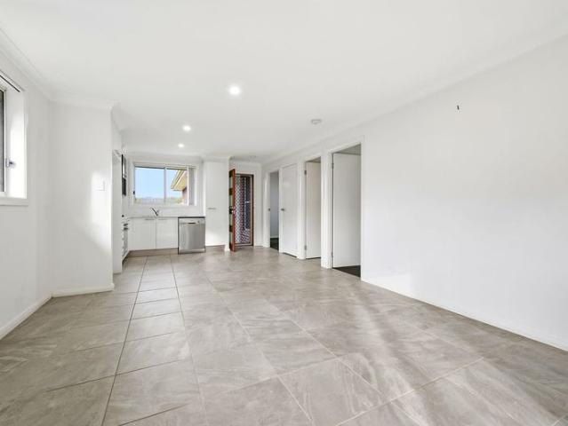 House for rent in Thrumster, New South Wales