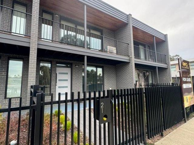 Townhouse for rent in Camerons Creek, Victoria