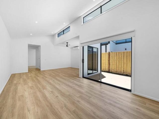 Townhouse for rent in Lara, Victoria