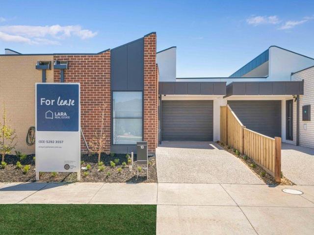 Townhouse for rent in Lara, Victoria