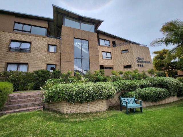 Apartment for rent in Robin Acres, Randburg