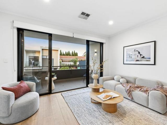 Townhouse for rent in Horseshoe Creek, South Australia