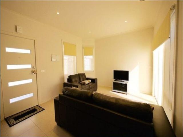 Townhouse for rent in Camerons Creek, Victoria