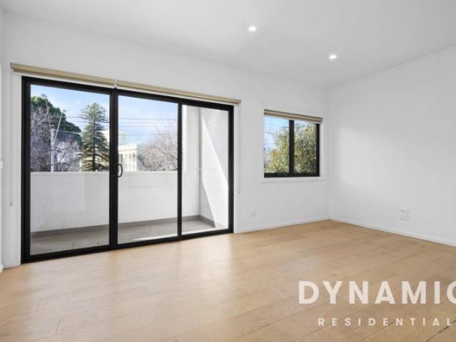 Townhouse for rent in Camerons Creek, Victoria