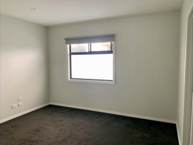 Townhouse for rent in Camerons Creek, Victoria