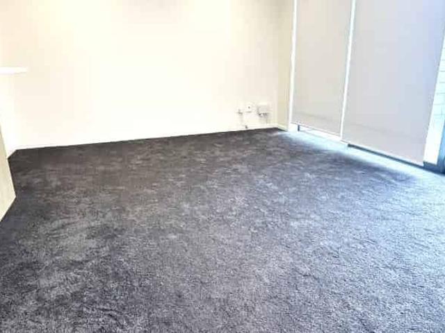 Apartment for rent in Whangaparaoa