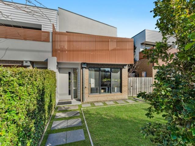 Apartment for sale in Camerons Creek, Victoria