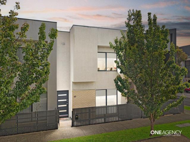 Townhouse for sale in Camerons Creek, Victoria