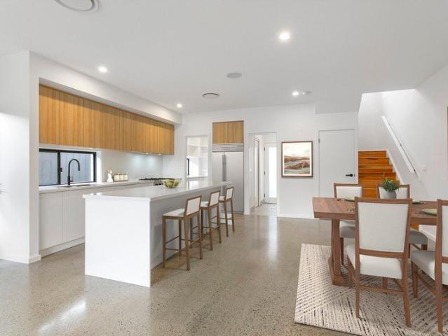 Townhouse for rent in Dapto, Wollongong City Council