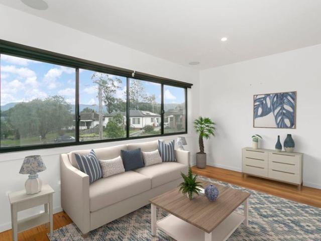 Townhouse for rent in Wollongong West, New South Wales
