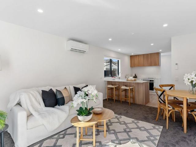 Townhouse for rent in Addington, Spreydon-Cashmere Community