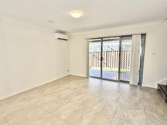 Townhouse for rent in Sydney, New South Wales