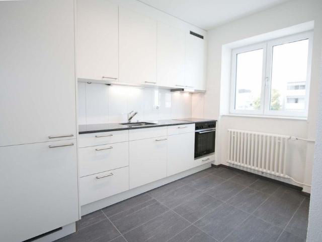 Apartment mieten in Einigen, Zürich