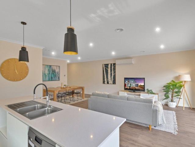Townhouse for rent in Carrum Downs, Melbourne