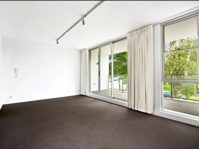 Townhouse for rent in Sydney, New South Wales