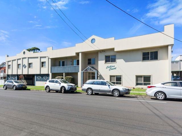 House for rent in Wollongong West, New South Wales