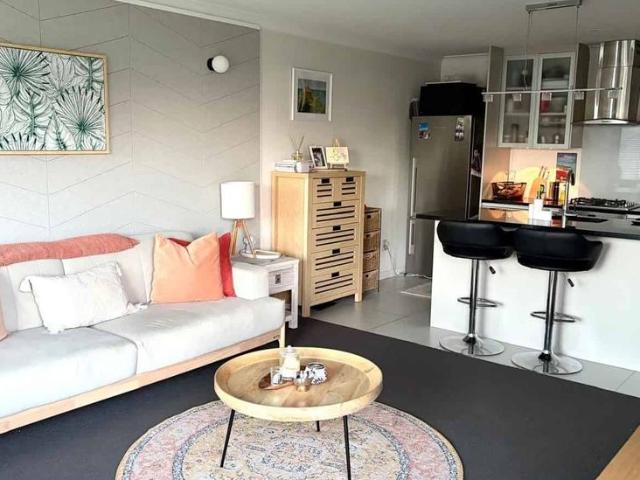 Apartment for rent in Howick, Oroua County