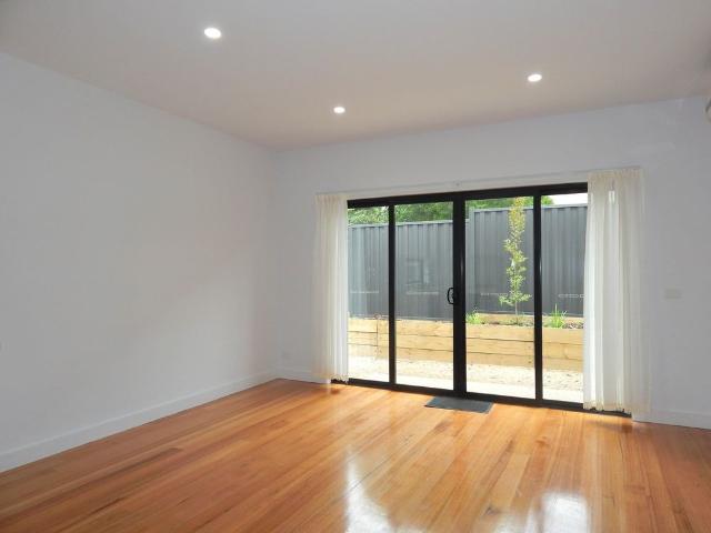 Apartment for rent in Preston, Melbourne