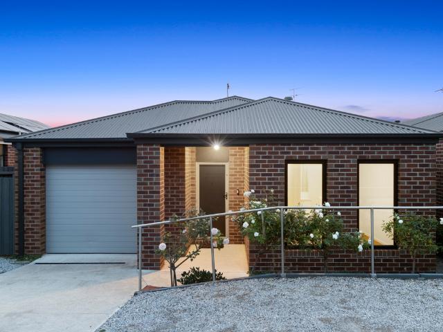 Apartment for sale in Drysdale, Victoria