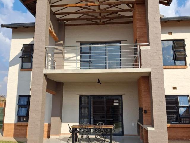 House for rent in Waterkloof, Gauteng