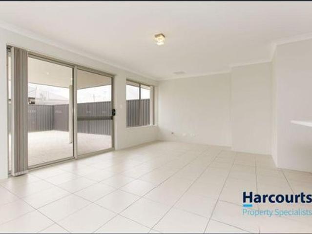 House for rent in Seville Grove, Western Australia