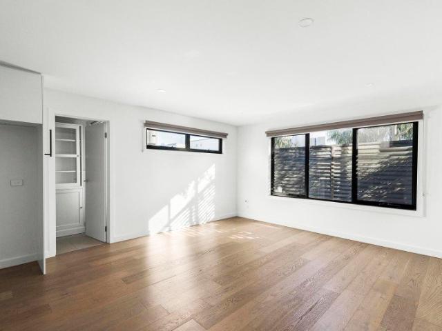 Townhouse for sale in Camerons Creek, Victoria