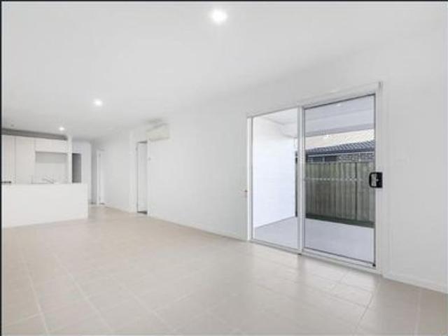 House for rent in Thrumster, New South Wales