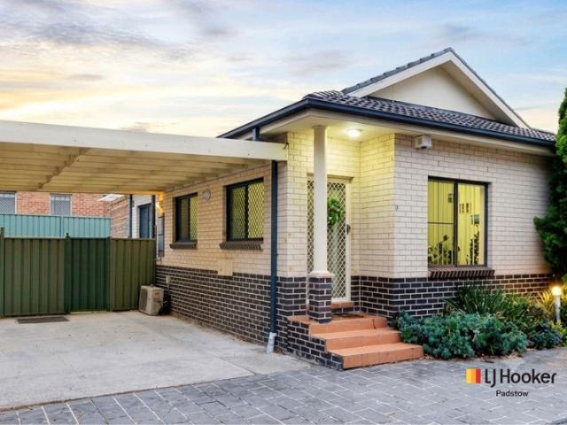 Villa for rent in Sydney, New South Wales