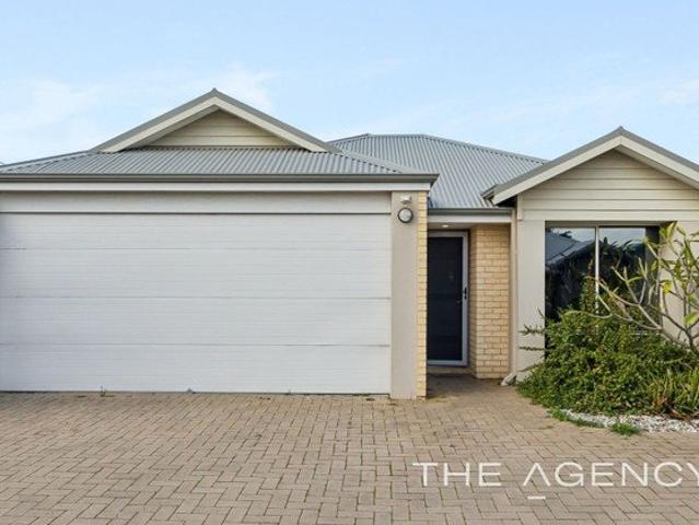 Villa for sale in Stirling, Western Australia