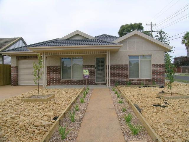 Apartment for rent in Avondale Heights