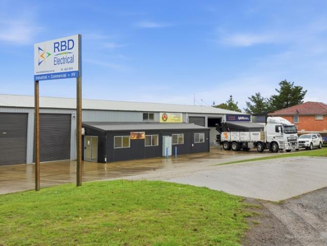 Warehouse for rent in Launceston, Tasmania