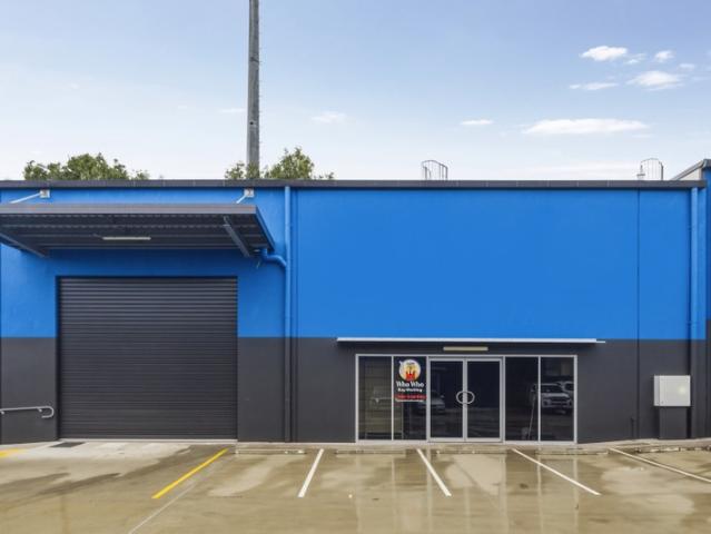 Warehouse for rent in Toombul, Queensland
