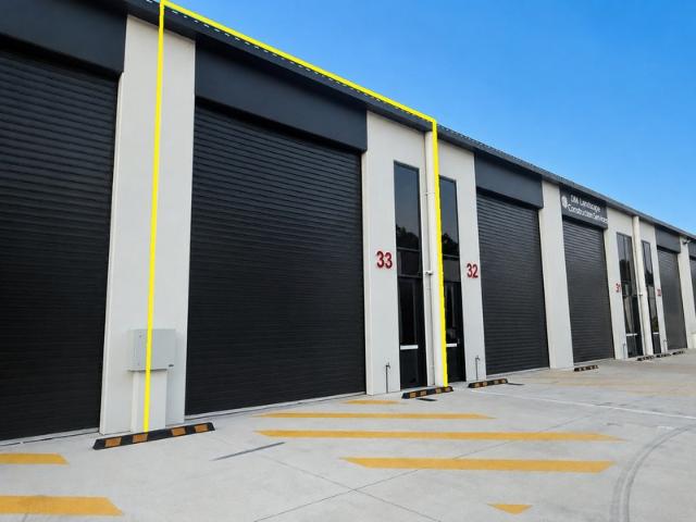 Warehouse for rent in Toombul, Queensland