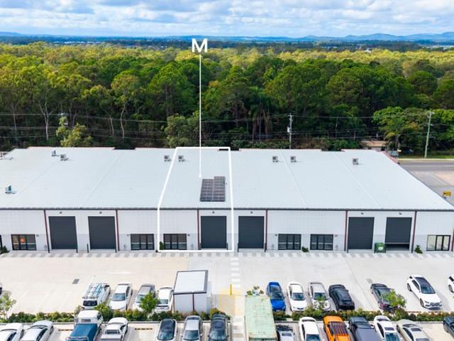 Warehouse for rent in Toombul, Queensland